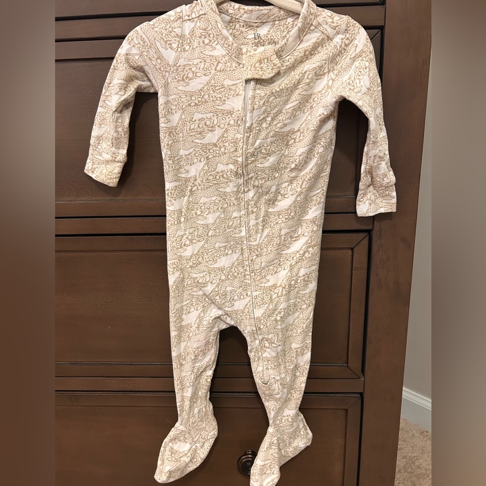 Banana Republic Baby footie pajamas